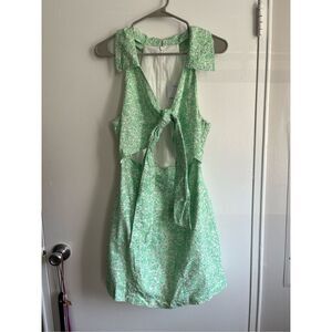 C/MEO Collective Womens Medium Size 6 Green and White Floral Ditsy Dress NEW